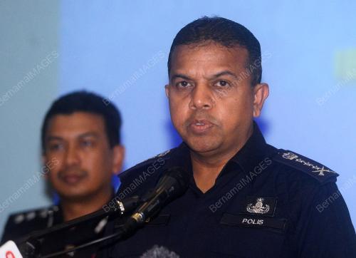 DATUK AYOB KHAN MYDIN PITCHAY
