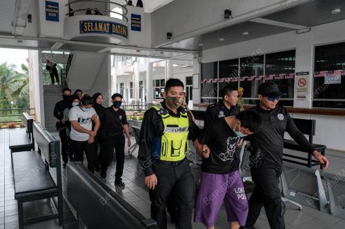 MAHKAMAH SESYEN