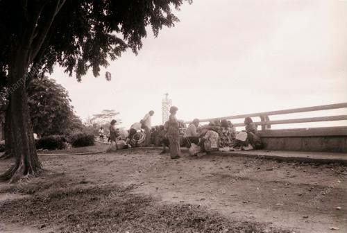 PENYELUDUP KECIL-KECILAN