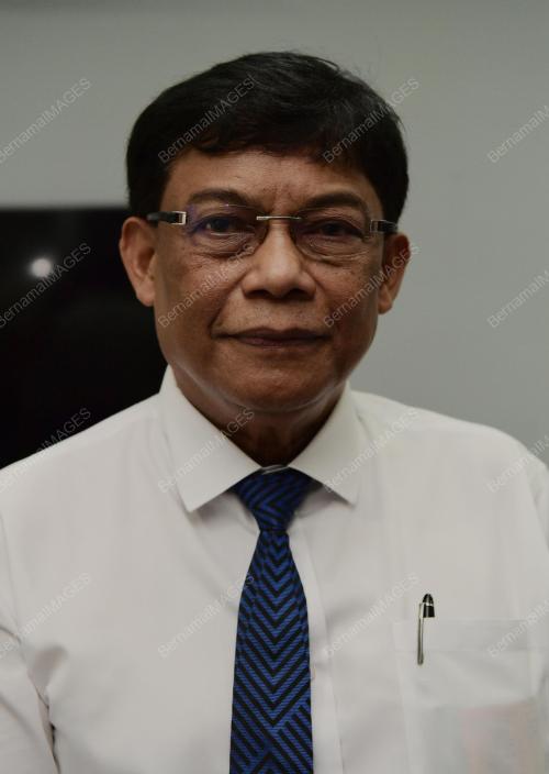 MOHD IZHAR AHMAD