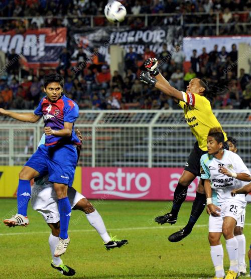 JB06_14012013_LIGA_PERDANA