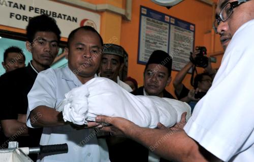 JB06_14032012_NADIRAH_KEBUMI