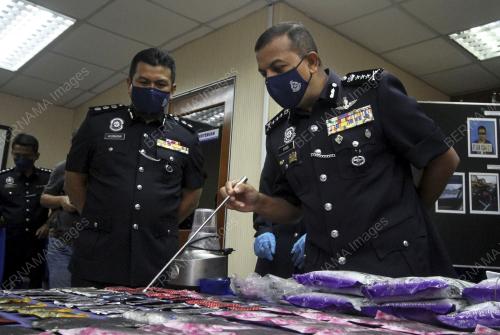 DATUK AYOB KHAN MYDIN PITCHAY