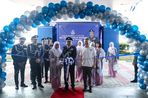 TAN SRI AYOB KHAN MYDIN PITCHAY