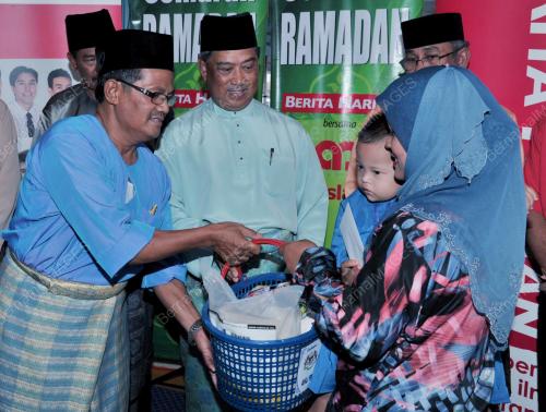 TAN SRI MUHYIDDIN YASSIN