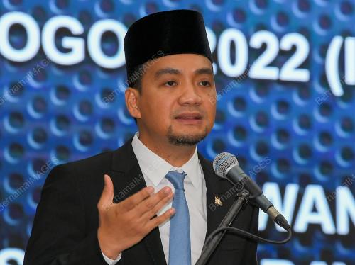 DATUK ONN HAFIZ GHAZI 