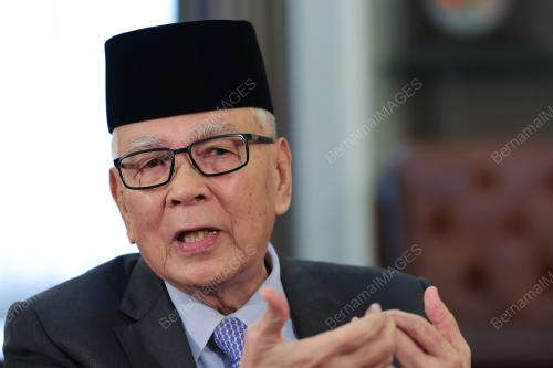 DATUK DR ABDUL RAHIM RAMLI