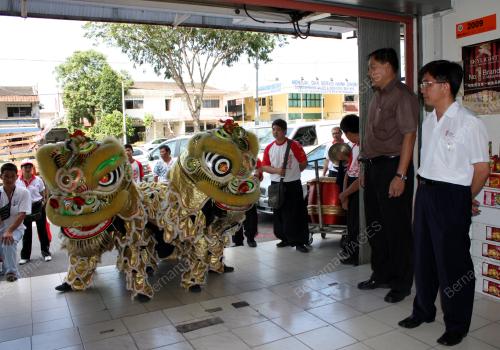 LION DANCE