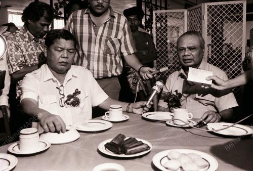 TUN GHAFAR BABA