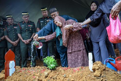 JENAZAH PREBET SITI KHADIJAH