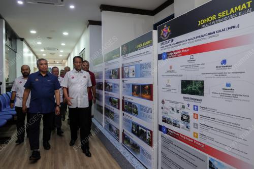 DATUK SERI SHAMSUL AZRI ABU BAKAR 