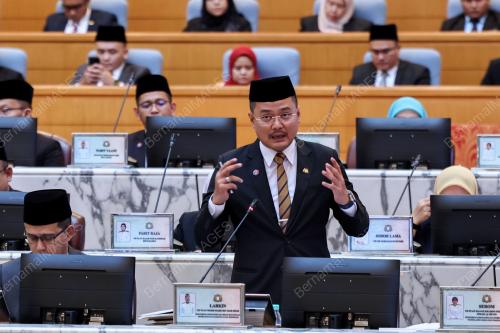 MOHD HAIRI MAD SHAH