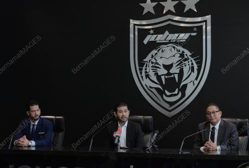 TUNKU ISMAIL SULTAN IBRAHIM
