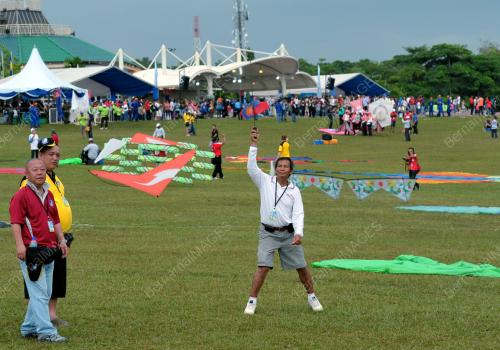 JB06_18022012_LAYANG2