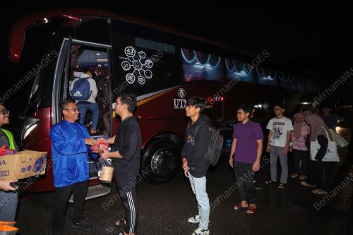 PROF MADYA DR AZLAN ABDUL LATIB