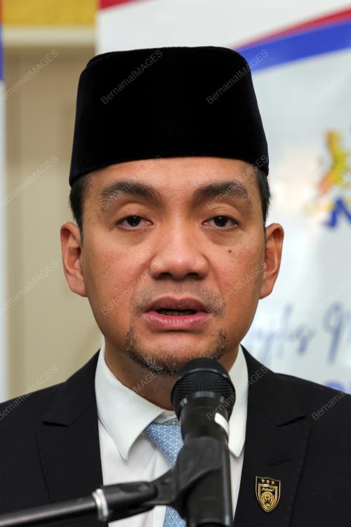 DATUK ONN HAFIZ GHAZI