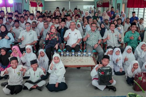 JB06_18122025_SEKOLAH_SOLAR