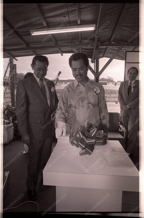 JB06_200190_MBJOHOR_RASMIUPACARACERUCUK