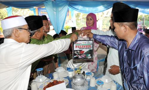 JB06_20072014_TABUNG_PALESTIN