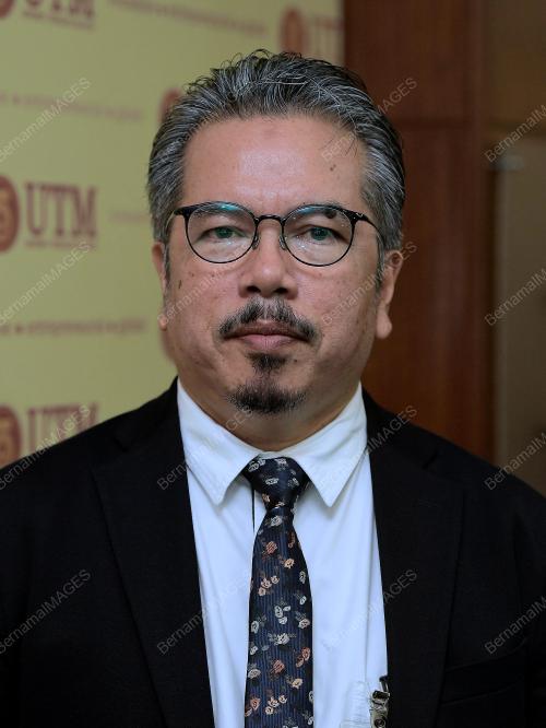 PROF DATUK DR SYED AHMAD ISKANDAR SYED ARIFFIN
