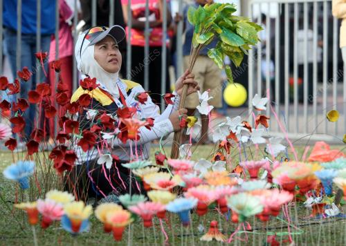 JB06_21022014_LAYANG-LAYANG