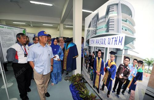 JB06_21042013_UTHM_KAMPUS