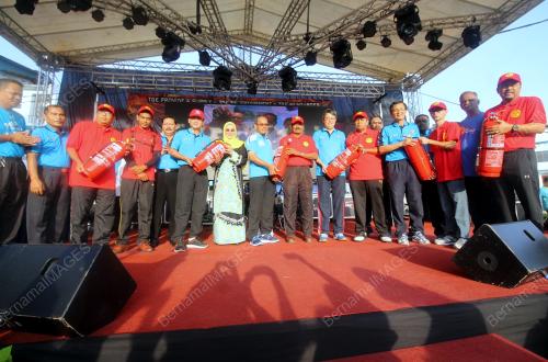 JB06_21042018_HARI_TANPA_KERETA
