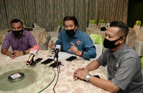 ZAINI ATAN