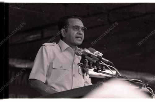 PM RASMI HARI PELADANG