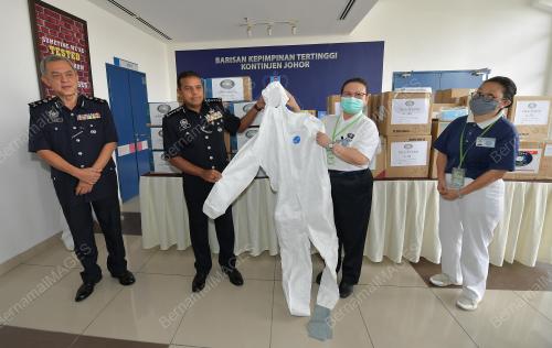 DATUK AYOB KHAN MYDIN PITCHY