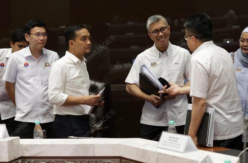 TENGKU DATUK SERI UTAMA ZAFRUL TENGKU ABDUL AZIZ