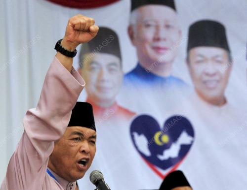JB06_22082015_UMNO_SRI_GADING