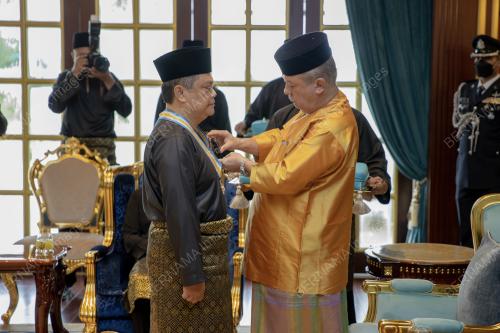 SULTAN JOHOR SULTAN IBRAHIM ALMARHUM SULTAN ISKANDAR