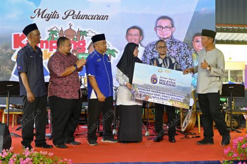 MOHD AMRAN MOHD HARIS