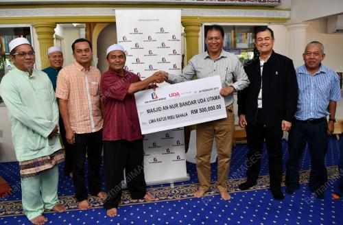 JB06_24022019_ZAKAT_UDA_BN201902231463-3