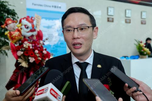 LEE TING HAN