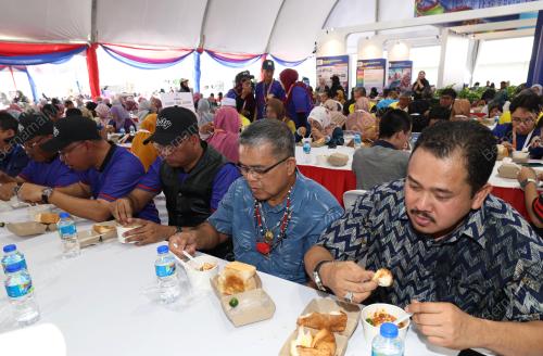 DATUK AARON AGO DAGANG