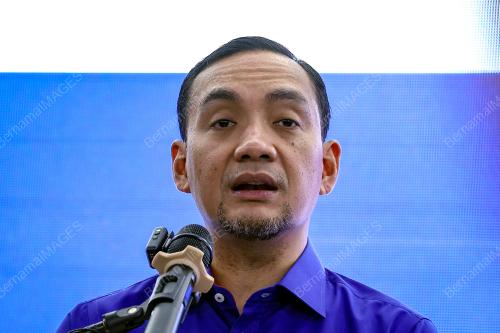 DATUK ONN HAFIZ GHAZI