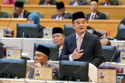 DATUK ZAHARI SARIP