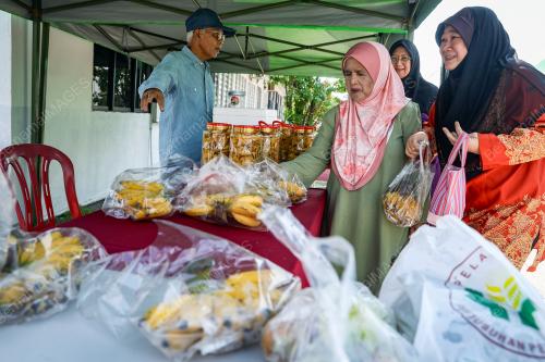 HANAFIAH JUNID