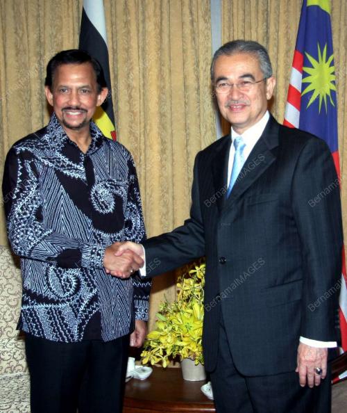 SULTAN HASSANAL BOLKIAH