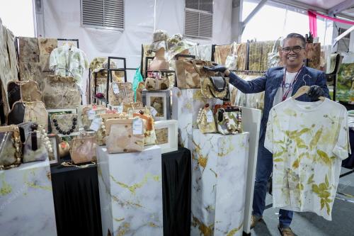 JB06_27122025_HADI_BATIK