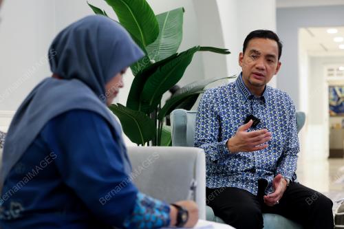 DATUK ONN HAFIZ GHAZI