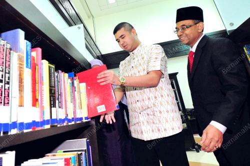 JB06_30092014_PERPUSTAKAAN_UTM