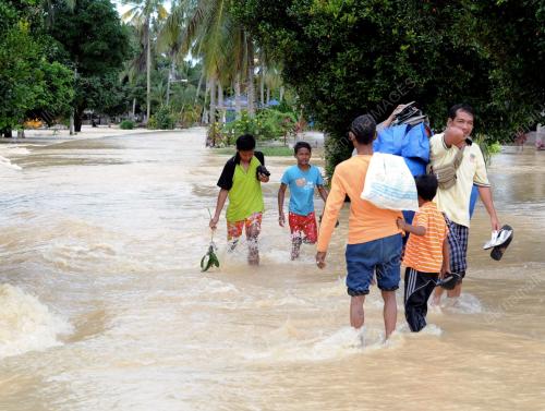 JB07_01022011_BANJIR
