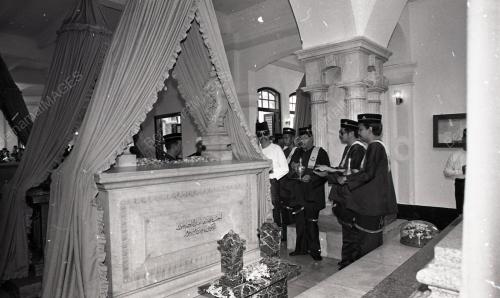 SULTAN ISKANDAR