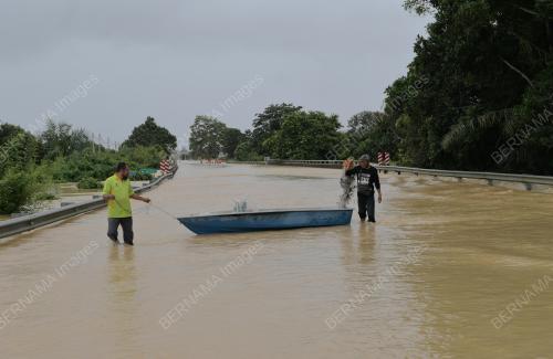 BANJIR DI SEGAMAT