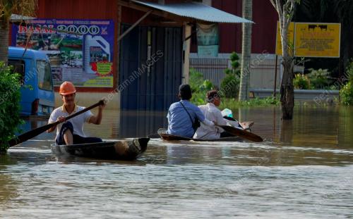 JB07_04022011_BANJIR