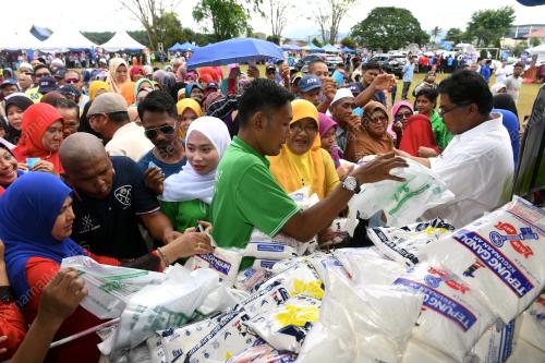 JB07_04032018_KARNIVAL_FELDA_BN201803020590