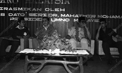JB07_05031983_SEMINAR_BURUH